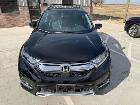 Used 2018 Honda CR-V Touring image 4