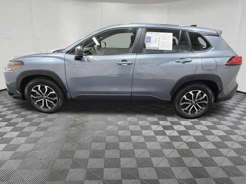 Used 2025 Toyota Corolla Cross AWD Hybrid image 4
