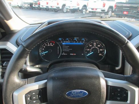 Used 2018 Ford F150 Lariat image 26