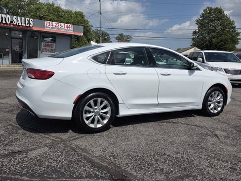Used 2016 Chrysler 200 C FWD image 10