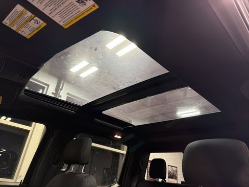 Used 2016 Ford F150 XLT w/ Equipment Group 302A Luxury image 11