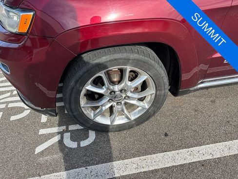 Used 2016 Jeep Grand Cherokee Summit AWD/4WD image 4