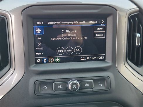 Used 2023 Chevrolet Silverado 1500 Custom image 16