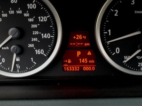 Used 2007 BMW 650i Coupe image 35