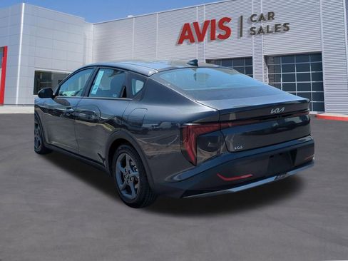 Used 2025 Kia K4 FWD image 9