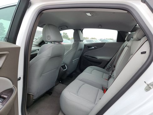 Used 2024 Chevrolet Malibu LT image 12