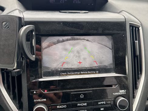 Used 2019 Subaru Crosstrek 2.0i Premium w/ Moonroof Package image 19