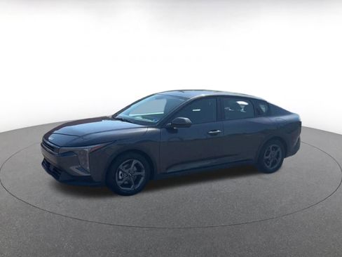 Used 2025 Kia K4 FWD image 8
