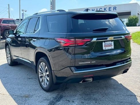 Used 2023 Chevrolet Traverse Premier w/ LPO, Floor Liner Package AWD/4WD image 6