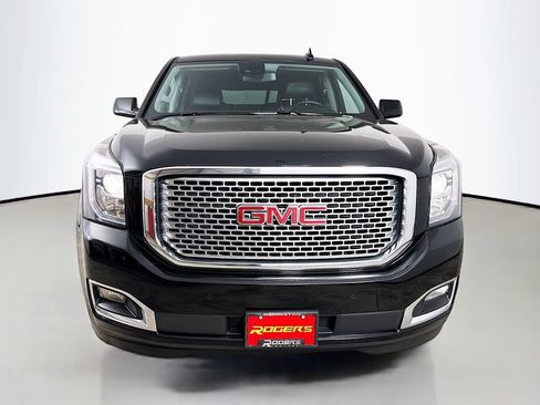 Used 2017 GMC Yukon Denali w/ Open Road Package AWD/4WD image 2