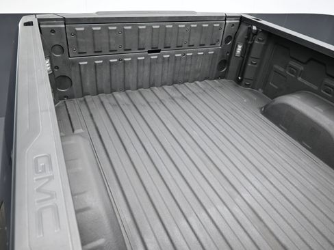 Used 2021 GMC Sierra 1500 SLT RWD image 38