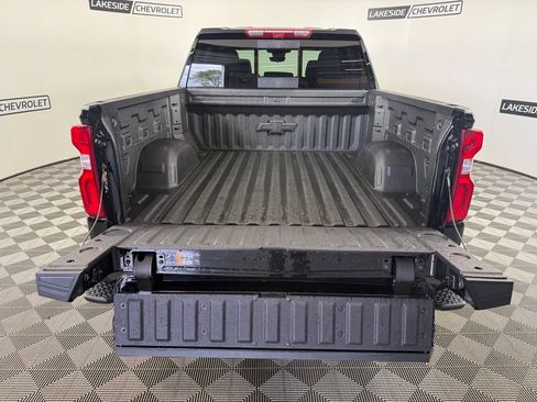 New 2026 Chevrolet Silverado 1500 High Country AWD/4WD image 12