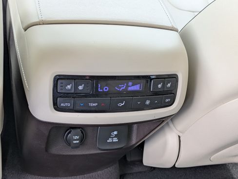 Used 2020 Hyundai Palisade Limited FWD image 18