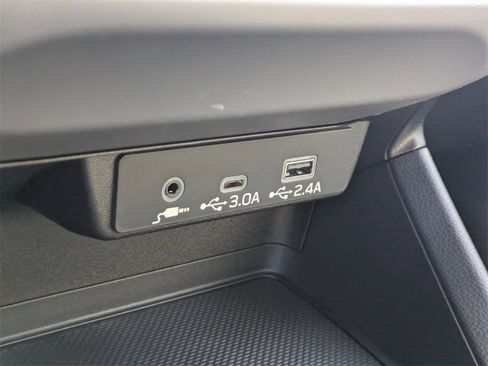 New 2026 Subaru Crosstrek 2.0i Premium image 22