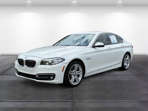 Used 2014 BMW 535d Sedan RWD image 4