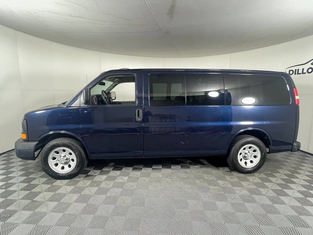 Used 2014 Chevrolet Express 1500 LS RWD image 3