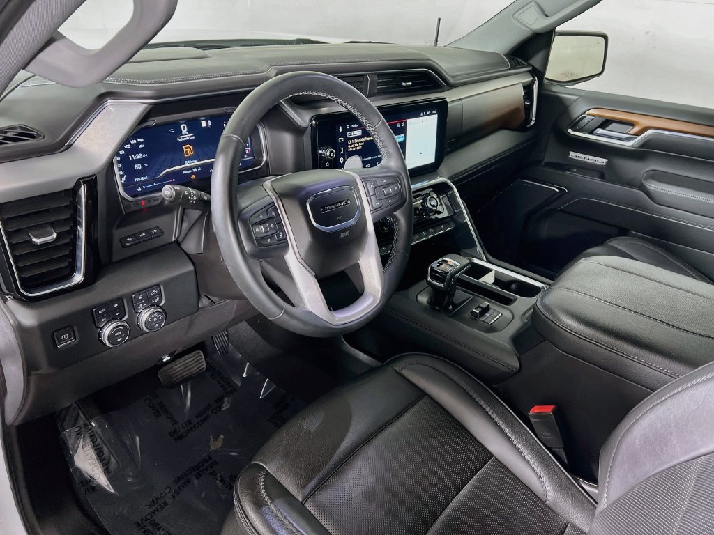 Used 2023 GMC Sierra 1500 Denali w/ Denali Reserve Package AWD/4WD image 9