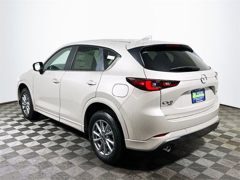 New 2025 MAZDA CX-5 AWD 2.5 S w/ Preferred Package image 5