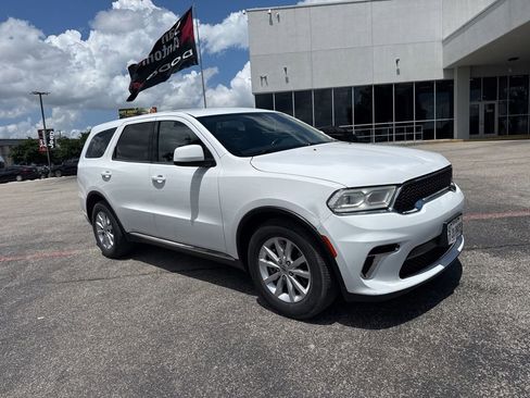 Used 2021 Dodge Durango SXT w/ 3rd Row Seating Group RWD image 16
