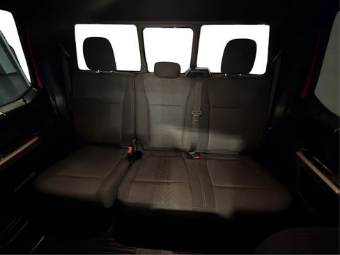 Used 2018 Ford F150 XLT w/ Equipment Group 302A Luxury AWD/4WD image 18