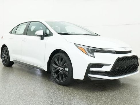 New 2026 Toyota Corolla SE image 9