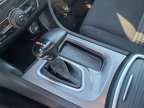 Used 2023 Dodge Charger SXT RWD image 34