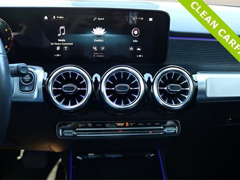 Used 2022 Mercedes-Benz GLB 250 image 21