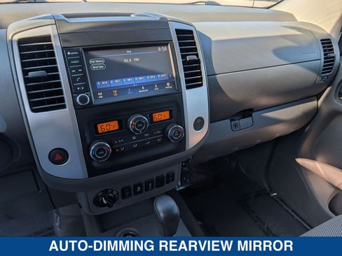Used 2021 Nissan Frontier SV w/ Midnight Edition Floor Mats AWD/4WD image 28