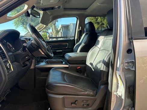 Used 2018 RAM 2500 Laramie w/ Sport Appearance Group image 10