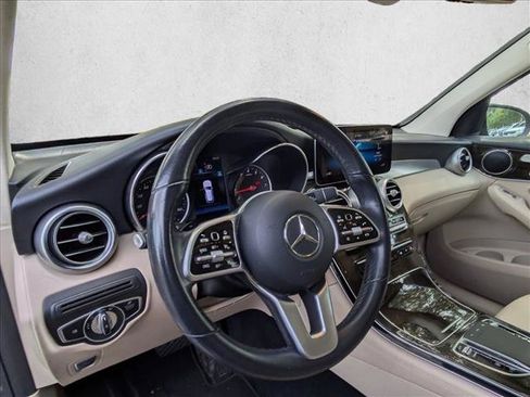 Used 2020 Mercedes-Benz GLC 300 4MATIC image 10