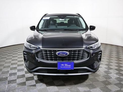 Certified 2025 Ford Escape Platinum AWD/4WD image 3