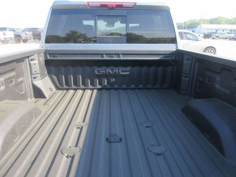 New 2026 GMC Sierra 2500 Denali Ultimate AWD/4WD image 7