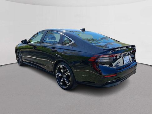 Certified 2023 Honda Accord Sport image 7