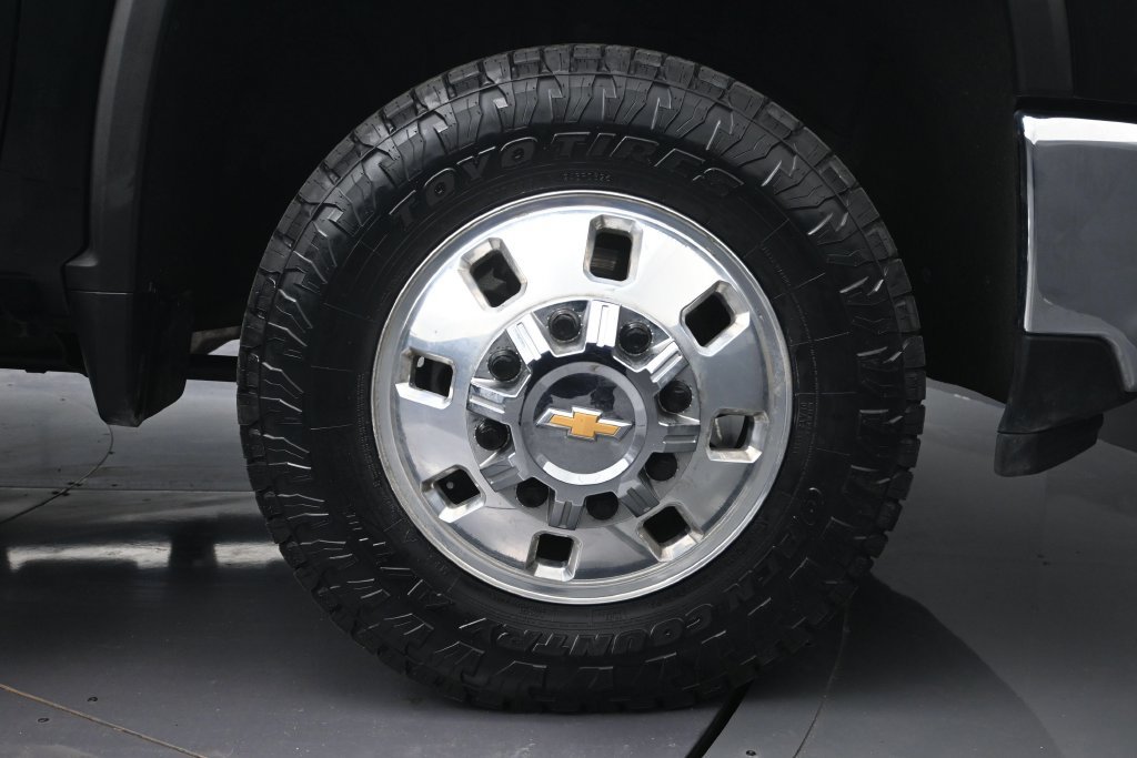 Used 2026 Chevrolet Silverado 3500 LT AWD/4WD image 9