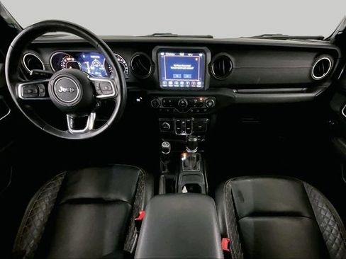 Used 2020 Jeep Wrangler Unlimited Sahara AWD/4WD image 14