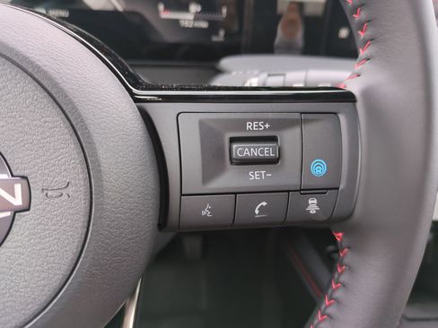 New 2026 Nissan Kicks SR w/ Cold Weather Package FWD image 24