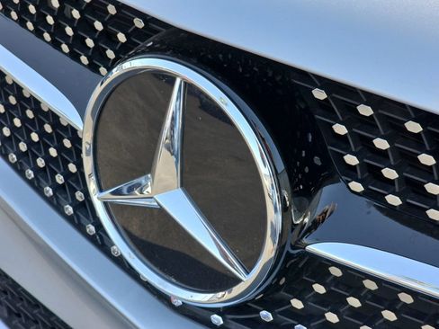 Used 2019 Mercedes-Benz C 300 Sedan image 39