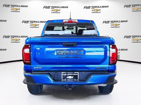 Used 2024 GMC Canyon Elevation w/ Convenience Package AWD/4WD image 6