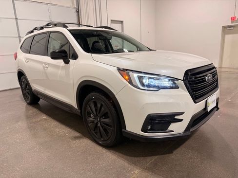 Used 2022 Subaru Ascent Onyx Edition AWD/4WD image 3