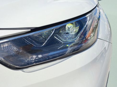 Used 2023 Toyota Highlander Limited image 9