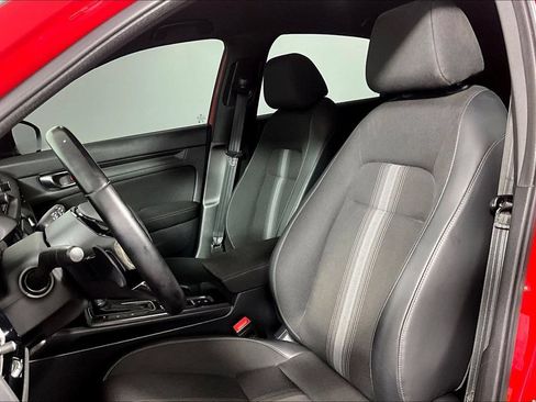 Used 2023 Honda Civic Sport image 25