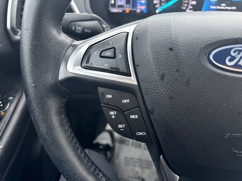 Used 2024 Ford Edge SEL w/ Convenience Package image 40