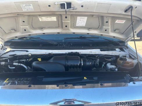 Used 2014 Ford E-350 and Econoline 350 Super Duty image 10