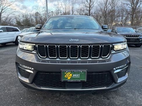 Certified 2022 Jeep Grand Cherokee Limited image 2