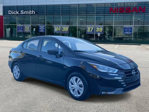New 2025 Nissan Versa S w/ Trunk Package image 1