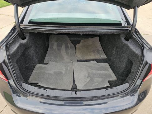 Used 2015 Chevrolet Impala LTZ FWD image 19
