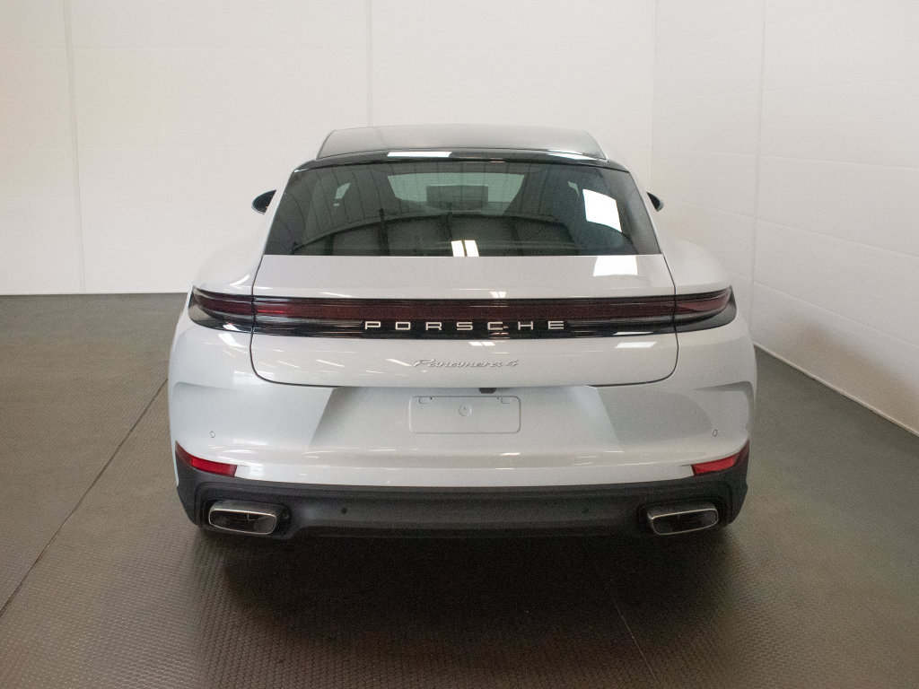 New 2026 Porsche Panamera image 6