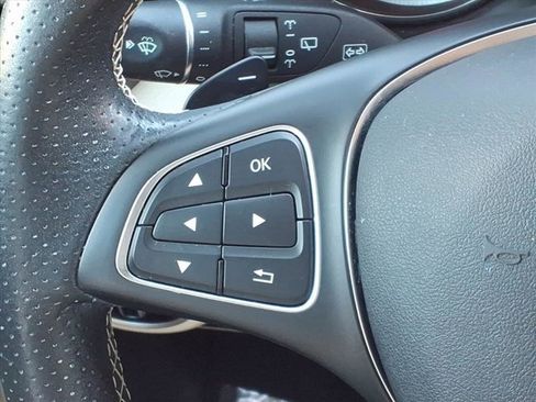 Used 2019 Mercedes-Benz GLA 250 image 9