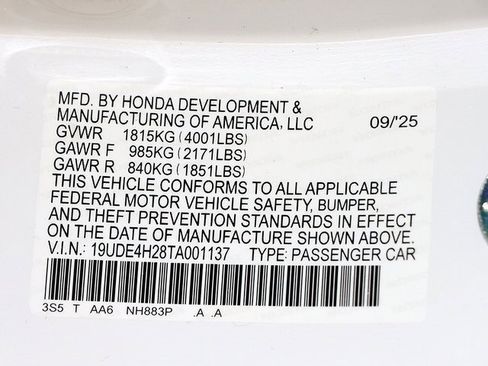 Used 2026 Acura Integra Base image 36