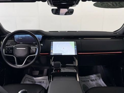 Used 2025 Land Rover Range Rover Sport SE AWD/4WD image 24